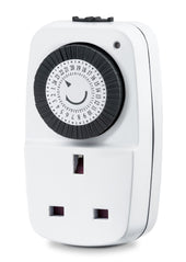 White Solon Security Defender Mini 24 Hour Segment Timer with dial and switch, front view.