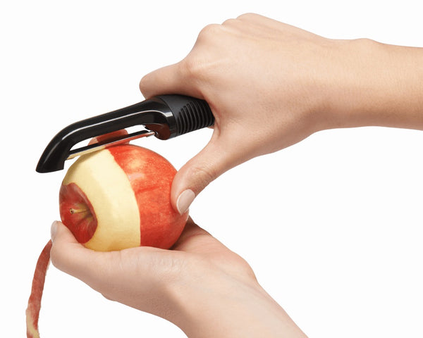 Good Grips Swivel Peeler Image 2