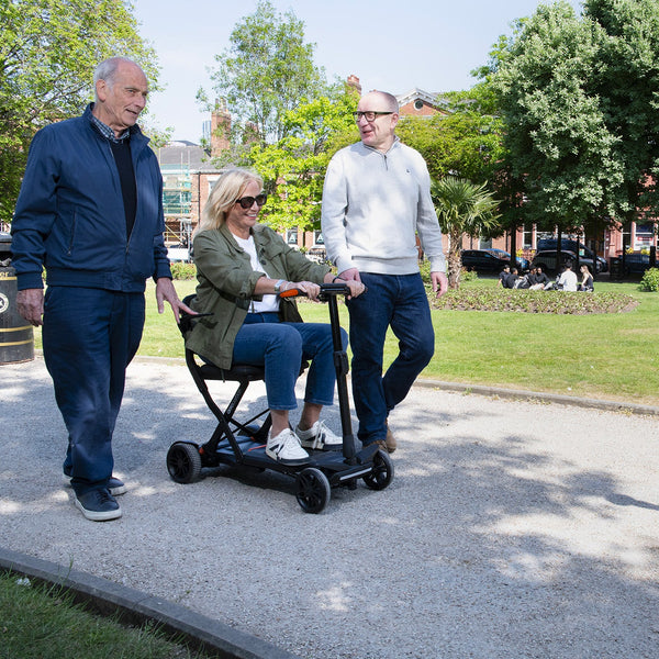 AeroCarbon Folding Scooter Image 2