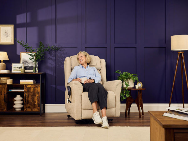 Sanford chairWoman in reclined chairWoman sitting on chairChair Handset Control